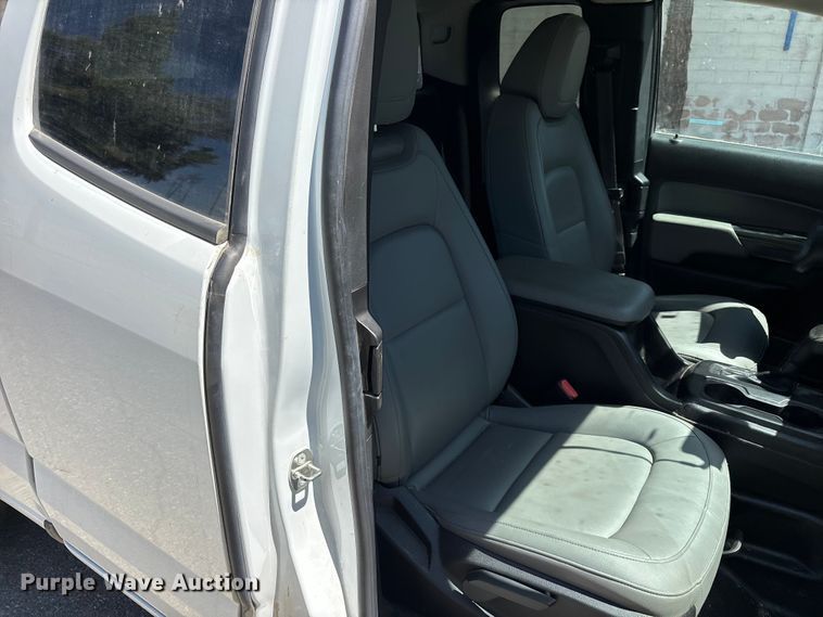 image for item YA3897 2019 Chevrolet Colorado Ext. Cab pickup truck