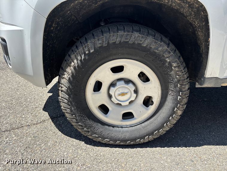 image for item YA3897 2019 Chevrolet Colorado Ext. Cab pickup truck