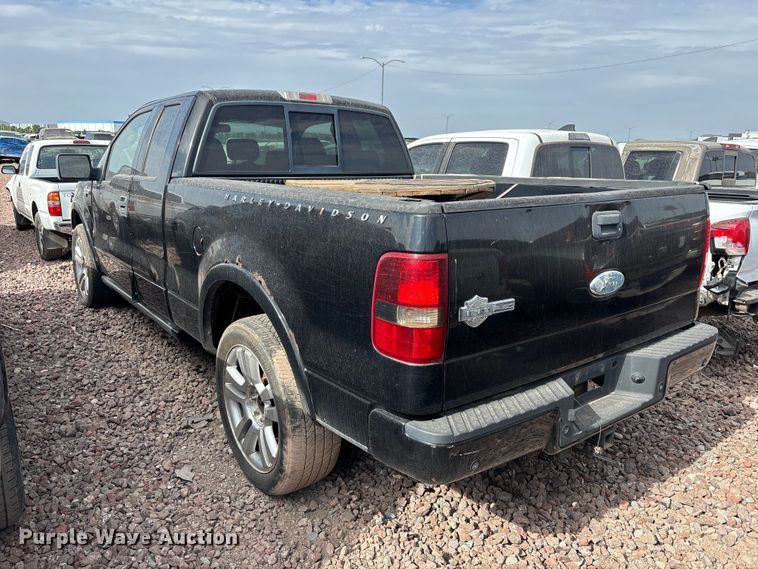 image for item YA3940 2006 Ford F150 Ext. Cab pickup truck