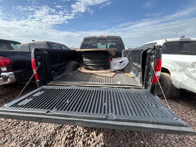 image for item YA3940 2006 Ford F150 Ext. Cab pickup truck