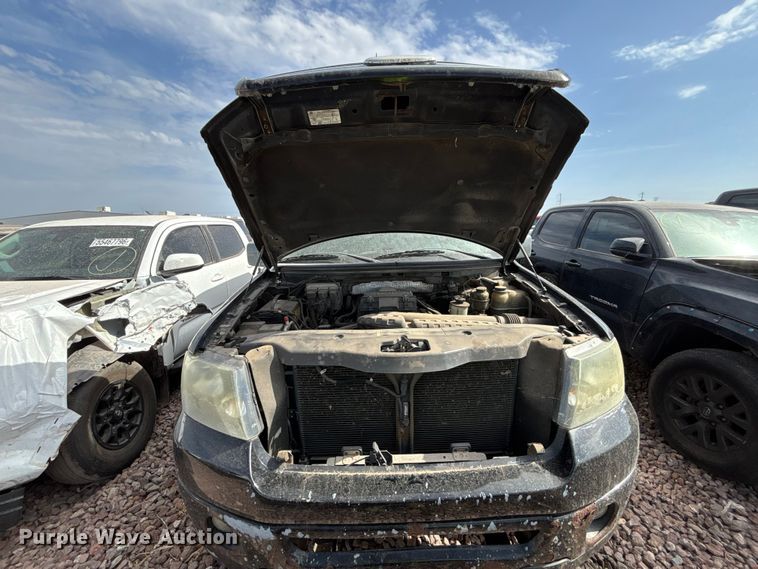 image for item YA3940 2006 Ford F150 Ext. Cab pickup truck