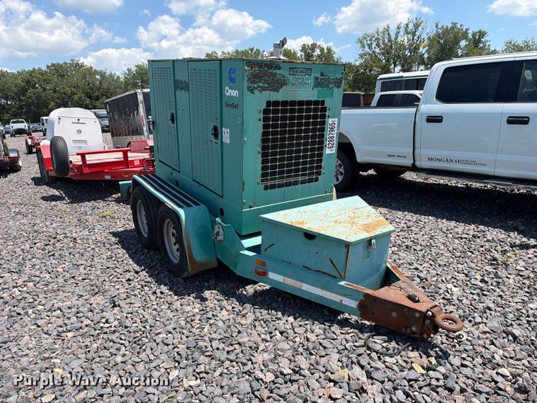 image for item YA4128 1999 Onan DGBC-3378895 generator 