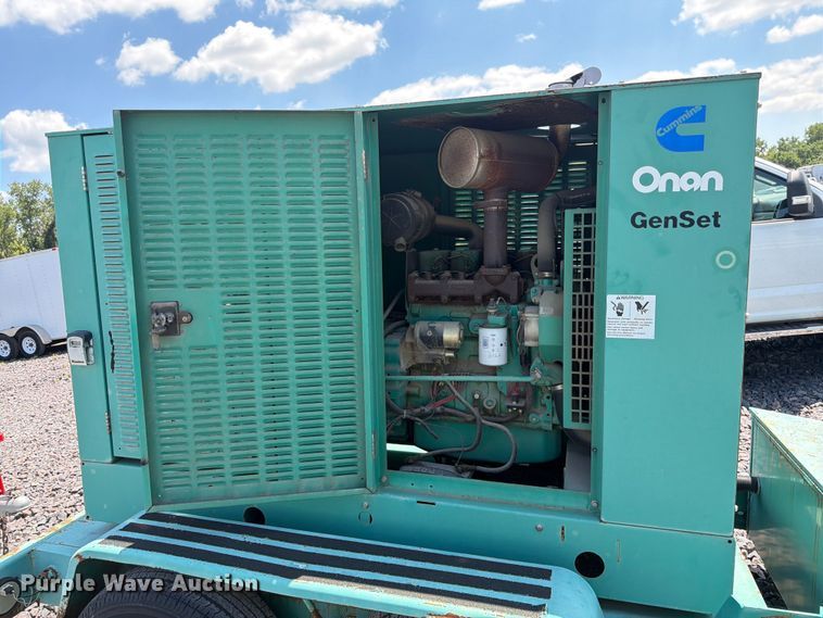 image for item YA4128 1999 Onan DGBC-3378895 generator 