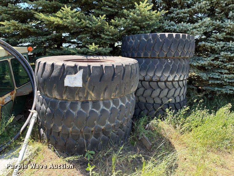 image for item DQ0079 Tires