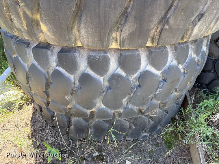 image for item DQ0079 Tires