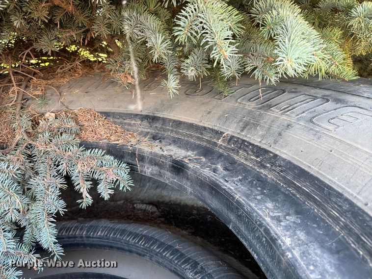 image for item DQ0079 Tires