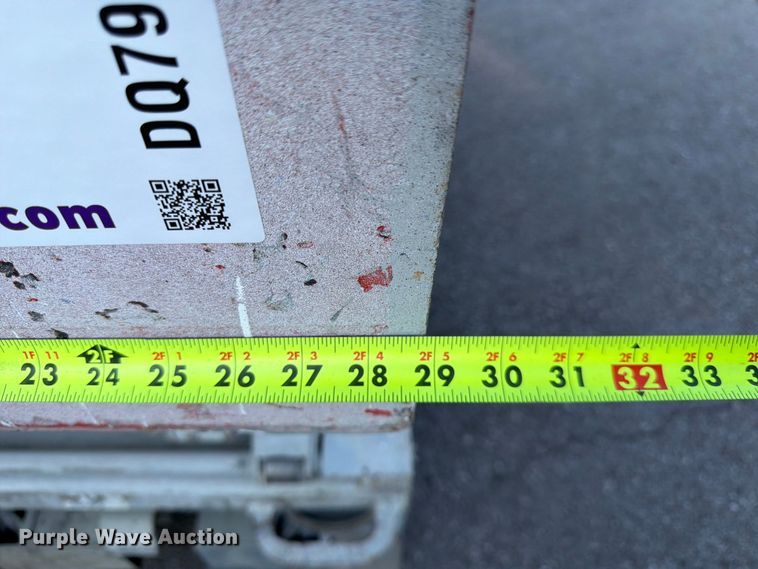 image for item DQ7957 Skyjack SJIII 3219 scissor lift