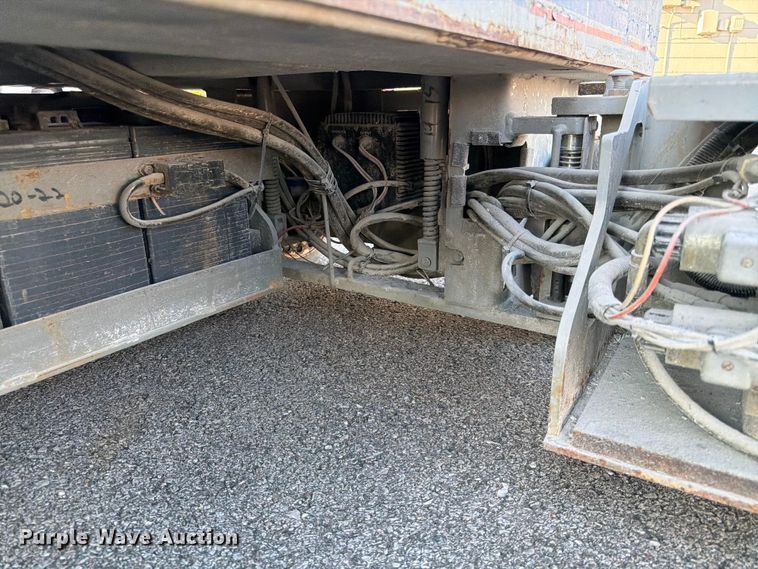 image for item DQ7957 Skyjack SJIII 3219 scissor lift