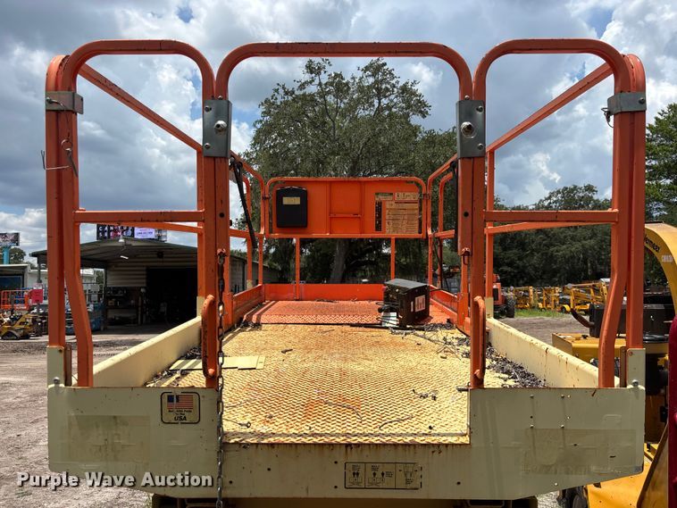image for item DU6380 2017 JLG 4069LE scissor lift
