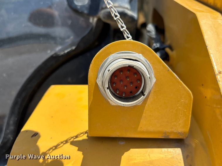 image for item DU6381 2023 Caterpillar 262D3 skid steer loader