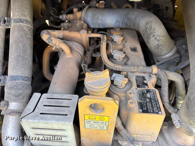 image for item DU6381 2023 Caterpillar 262D3 skid steer loader