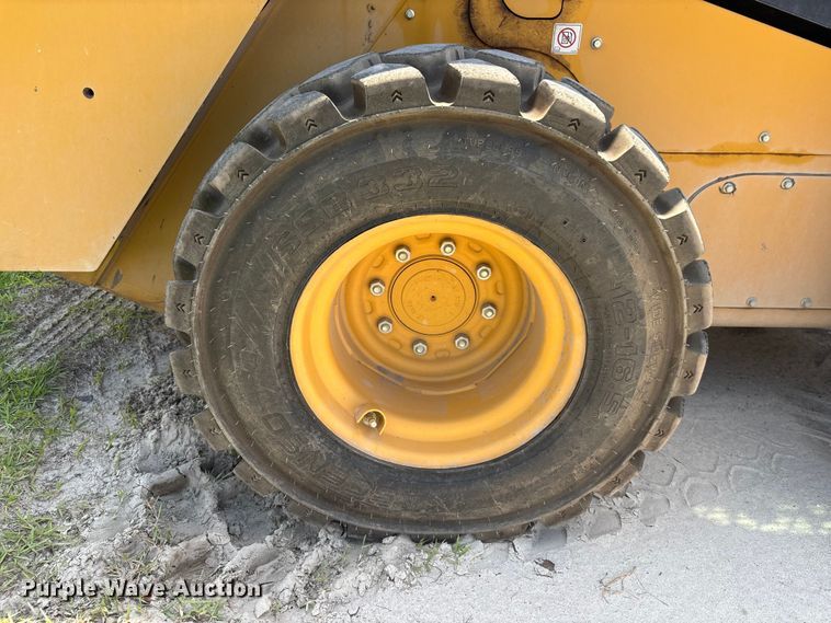 image for item DU6381 2023 Caterpillar 262D3 skid steer loader