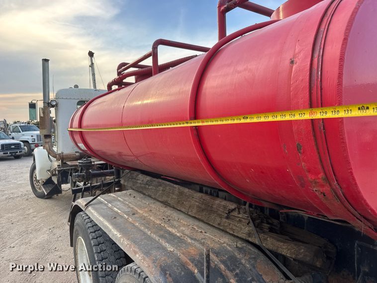 image for item DW6775 1978 Kenworth water truck