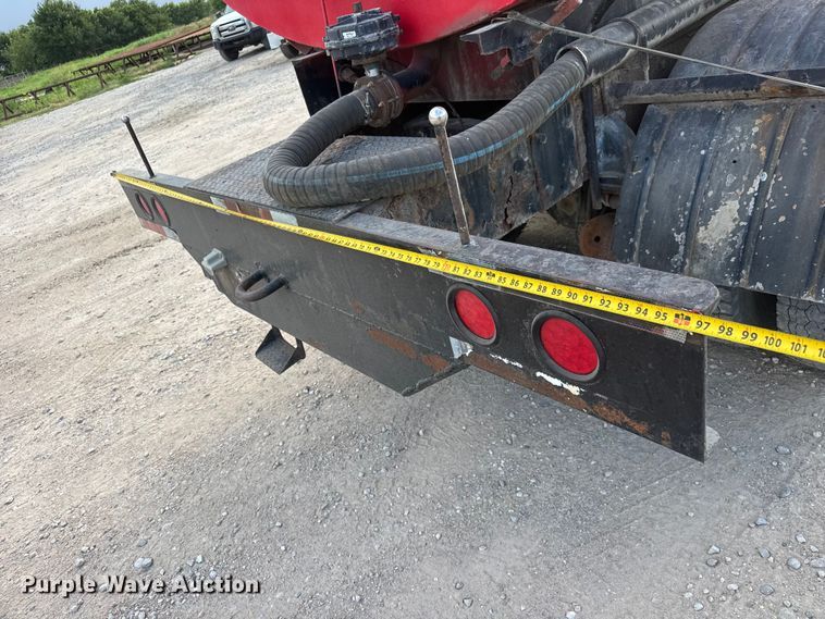 image for item DW6775 1978 Kenworth water truck