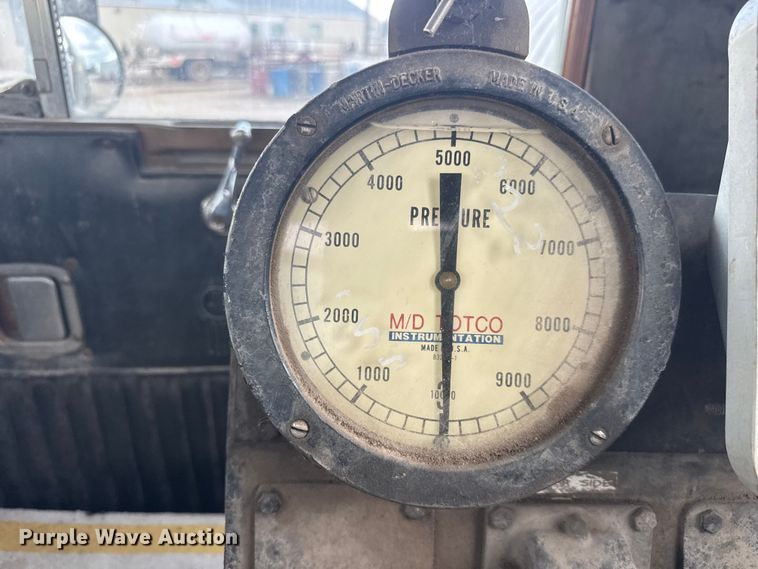 image for item DW6775 1978 Kenworth water truck