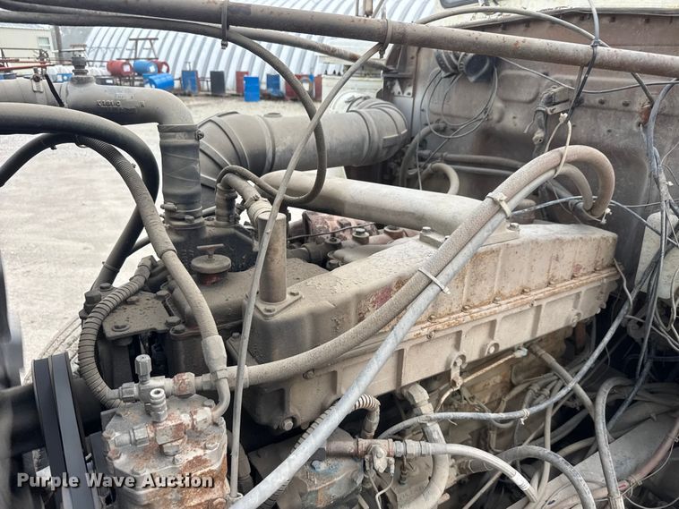 image for item DW6775 1978 Kenworth water truck