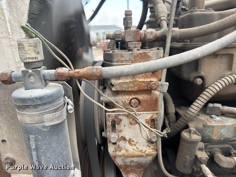 image for item DW6775 1978 Kenworth water truck