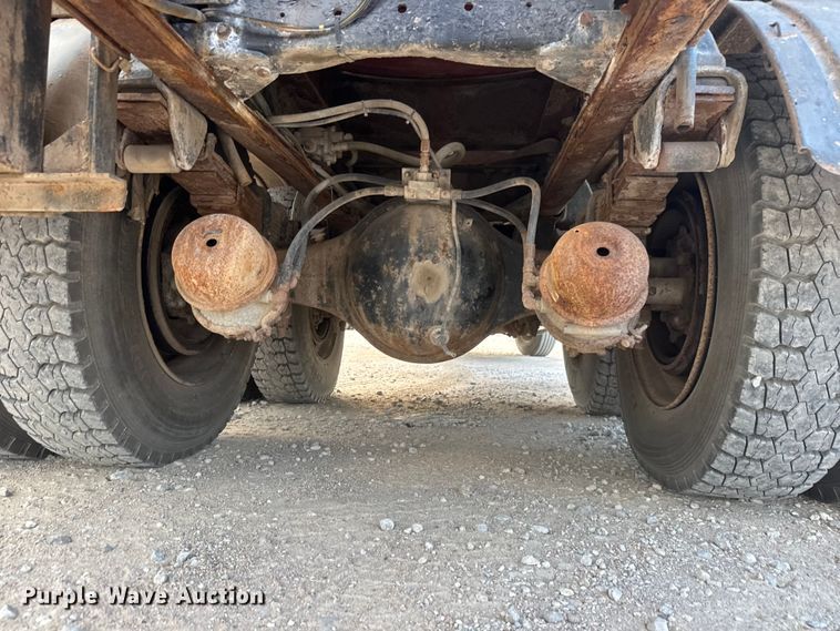 image for item DW6775 1978 Kenworth water truck