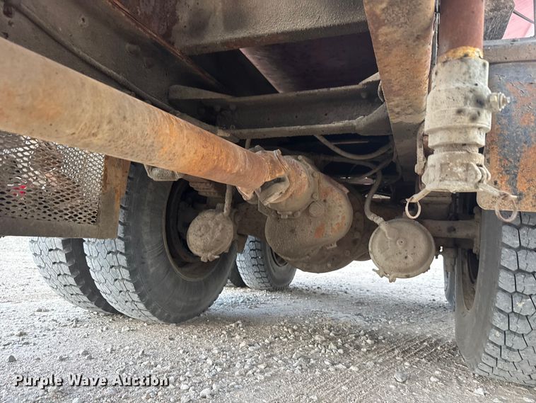 image for item DW6775 1978 Kenworth water truck