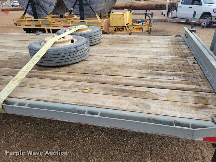 image for item DZ7338 2017 Rice equipment trailer