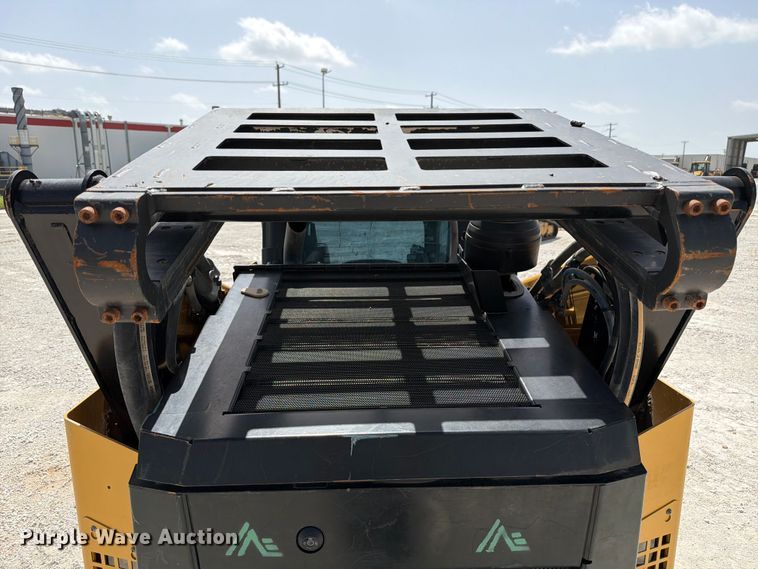 image for item ED5351 2024 Caterpillar 299D3 XE tracked skid steer loader