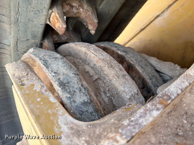 image for item ED5351 2024 Caterpillar 299D3 XE tracked skid steer loader
