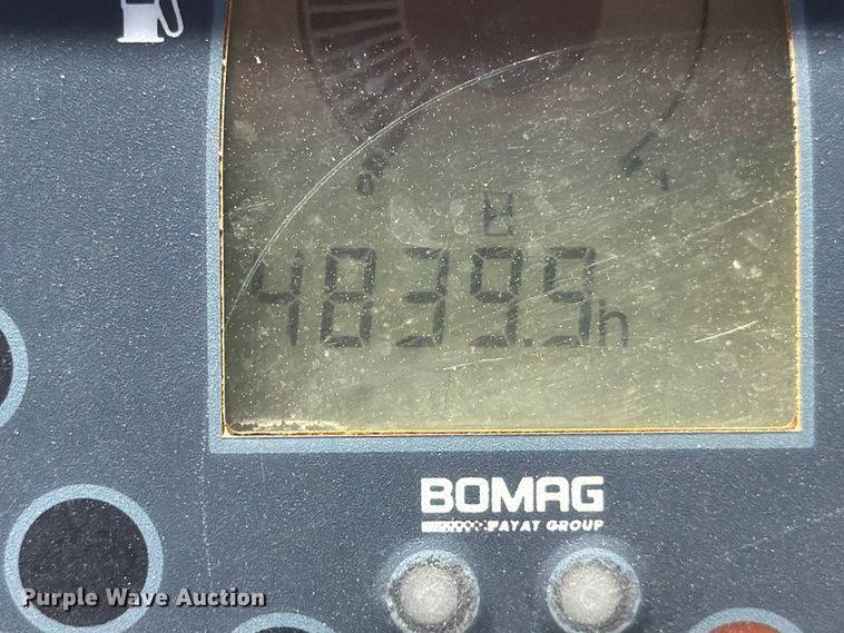 image for item ED5353 2015 Bomag BW 211 PD-50 single drum vibratory roller