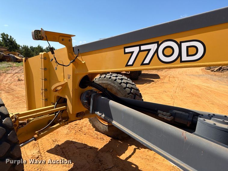 image for item ED5354 2007 John Deere 770D motor grader