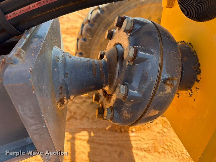 image for item ED5354 2007 John Deere 770D motor grader
