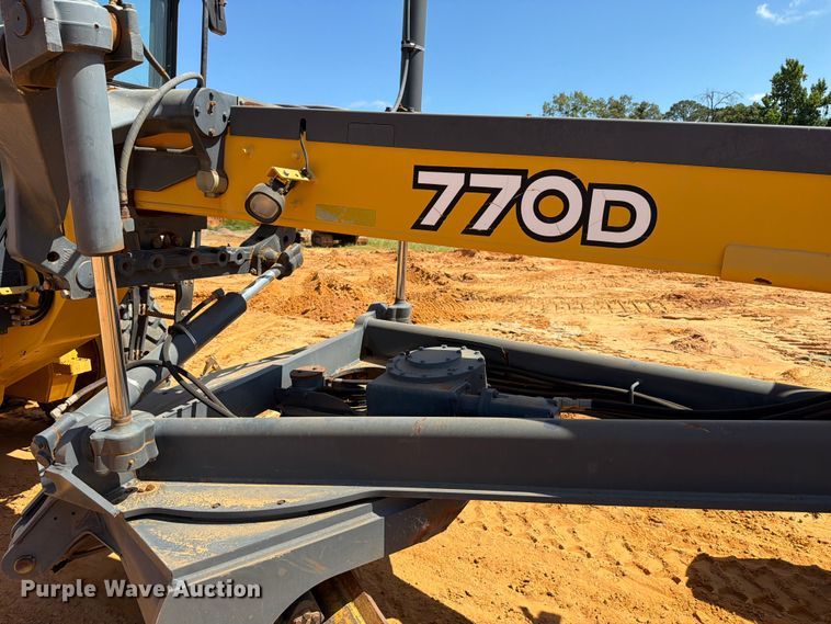 image for item ED5354 2007 John Deere 770D motor grader