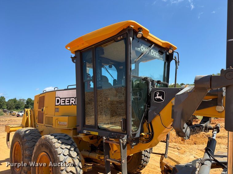 image for item ED5354 2007 John Deere 770D motor grader