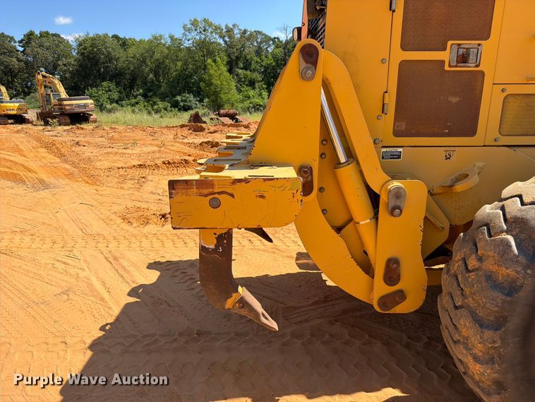 image for item ED5354 2007 John Deere 770D motor grader