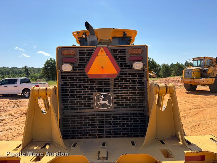 image for item ED5354 2007 John Deere 770D motor grader