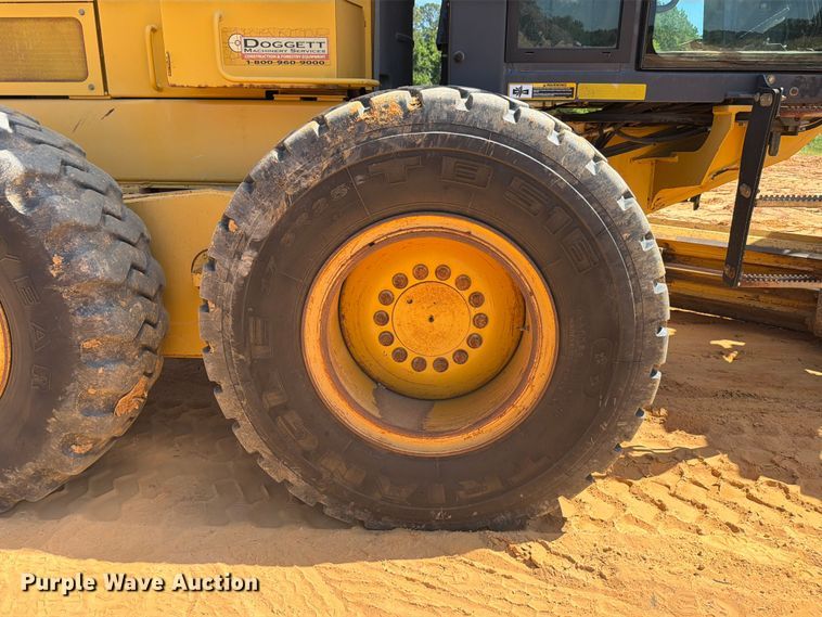 image for item ED5354 2007 John Deere 770D motor grader
