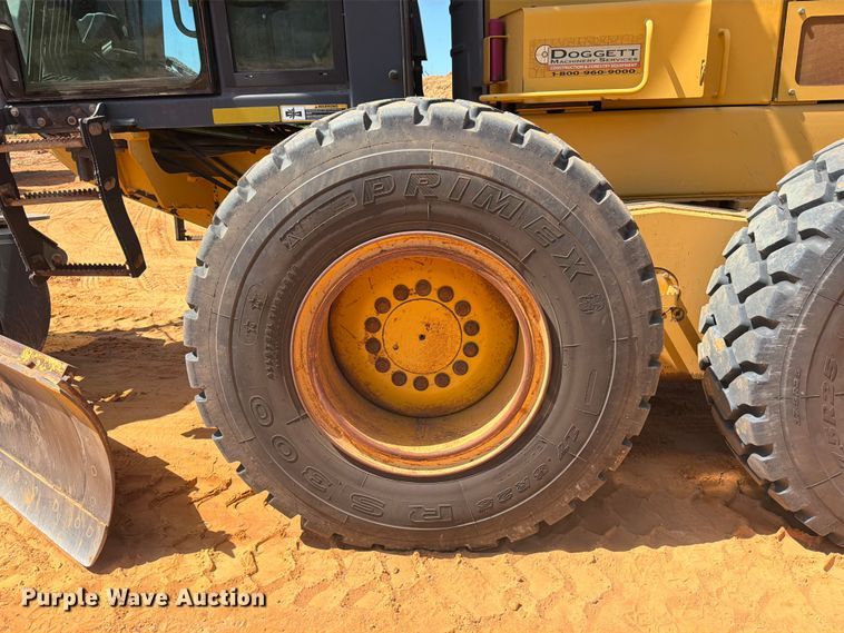 image for item ED5354 2007 John Deere 770D motor grader