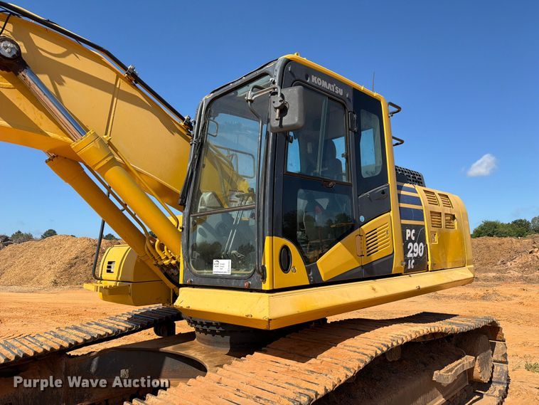 image for item ED5355 2019 Komatsu PC290LC-11 excavator