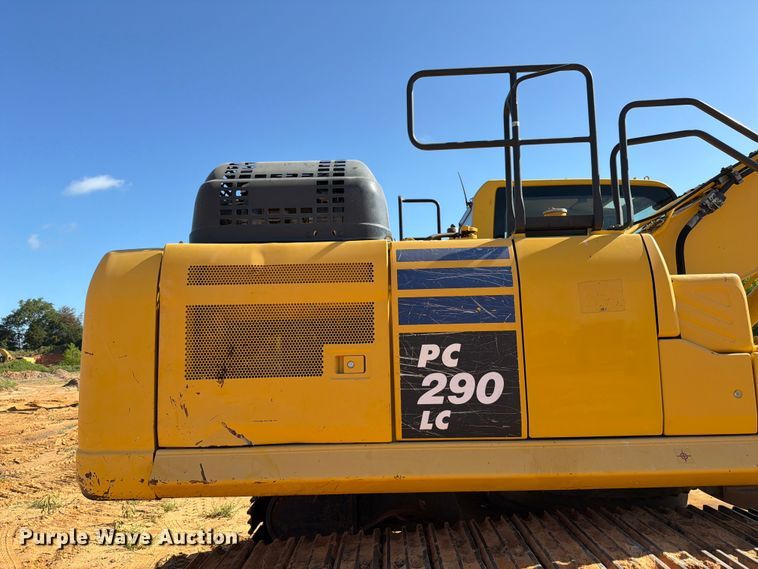 image for item ED5355 2019 Komatsu PC290LC-11 excavator