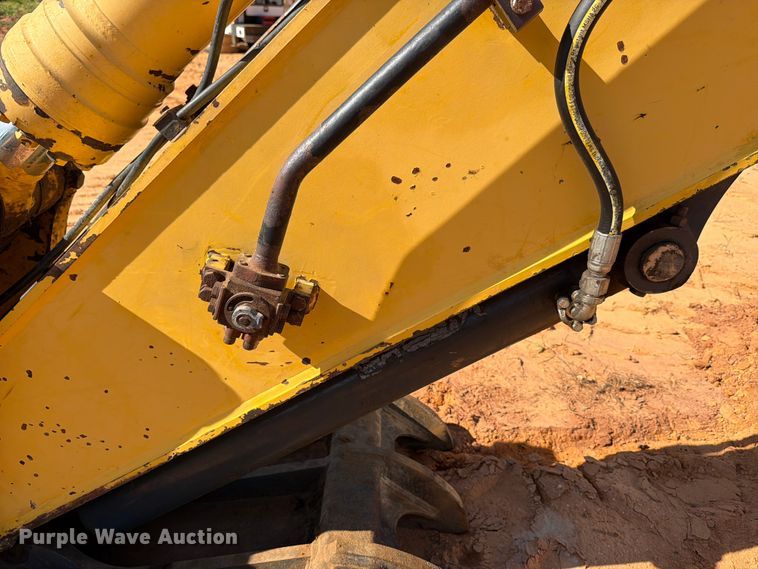 image for item ED5355 2019 Komatsu PC290LC-11 excavator