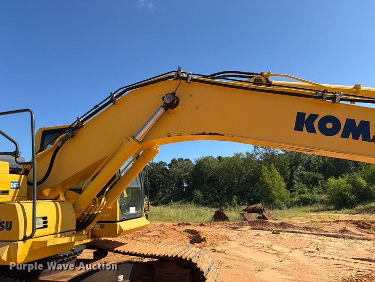 image for item ED5355 2019 Komatsu PC290LC-11 excavator
