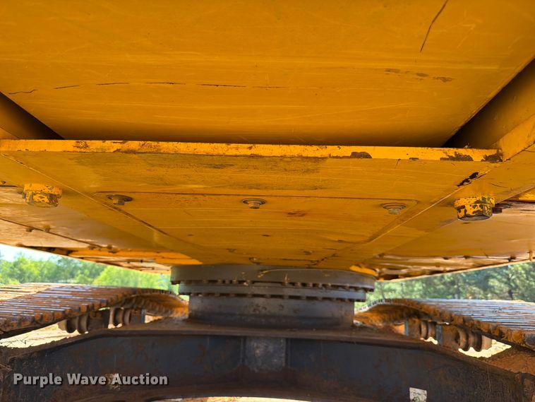 image for item ED5355 2019 Komatsu PC290LC-11 excavator