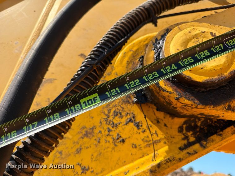 image for item ED5355 2019 Komatsu PC290LC-11 excavator