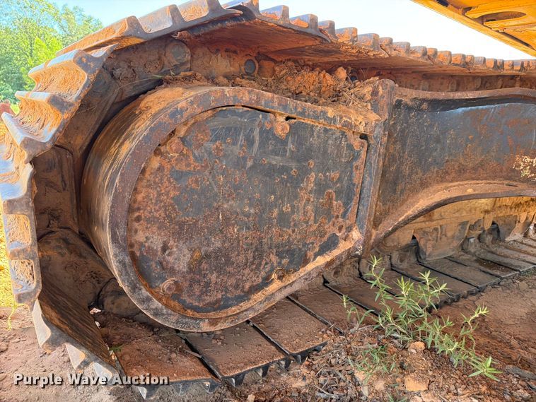 image for item ED5355 2019 Komatsu PC290LC-11 excavator