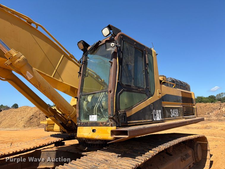 image for item ED5356 2002 Caterpillar 345B L Series II excavator
