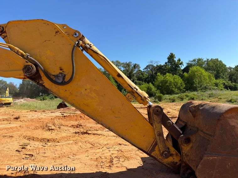 image for item ED5356 2002 Caterpillar 345B L Series II excavator