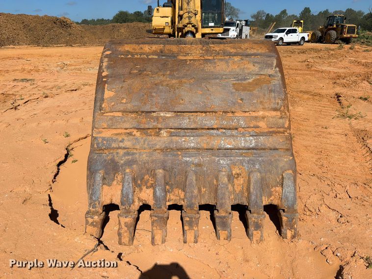 image for item ED5356 2002 Caterpillar 345B L Series II excavator