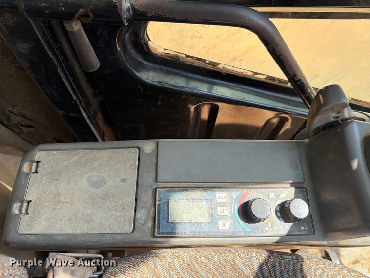 image for item ED5356 2002 Caterpillar 345B L Series II excavator