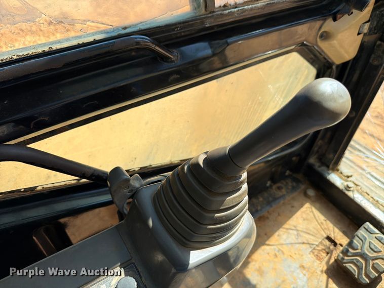 image for item ED5356 2002 Caterpillar 345B L Series II excavator