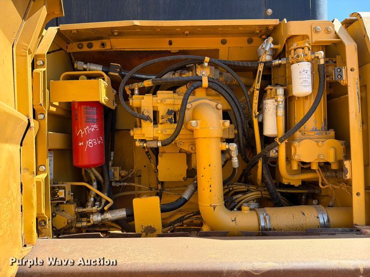 image for item ED5356 2002 Caterpillar 345B L Series II excavator
