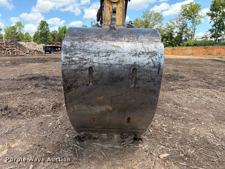 image for item ED5357 2009 Caterpillar 321D LCR excavator