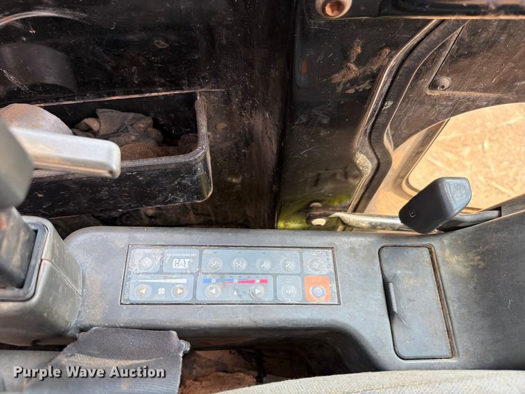 image for item ED5357 2009 Caterpillar 321D LCR excavator